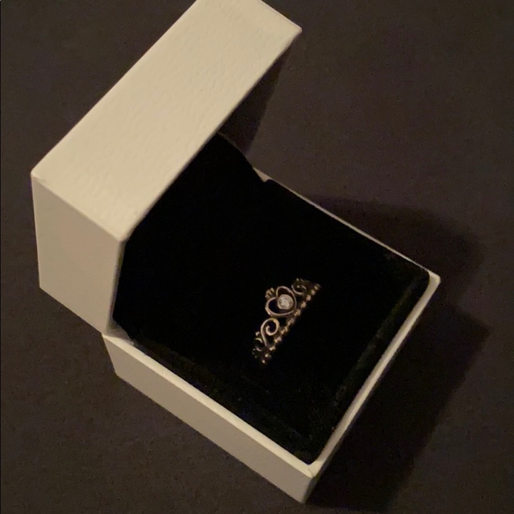 Pandora Silver Princess Tiara Ring